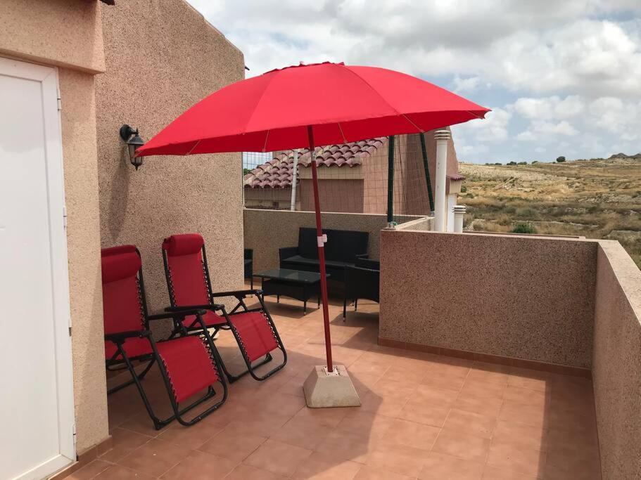 Adosado Con Piscina A 10 Minutos De Alicante Villa Exterior photo